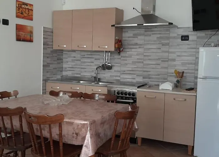 Da Rossella 아파트 토레 라필로